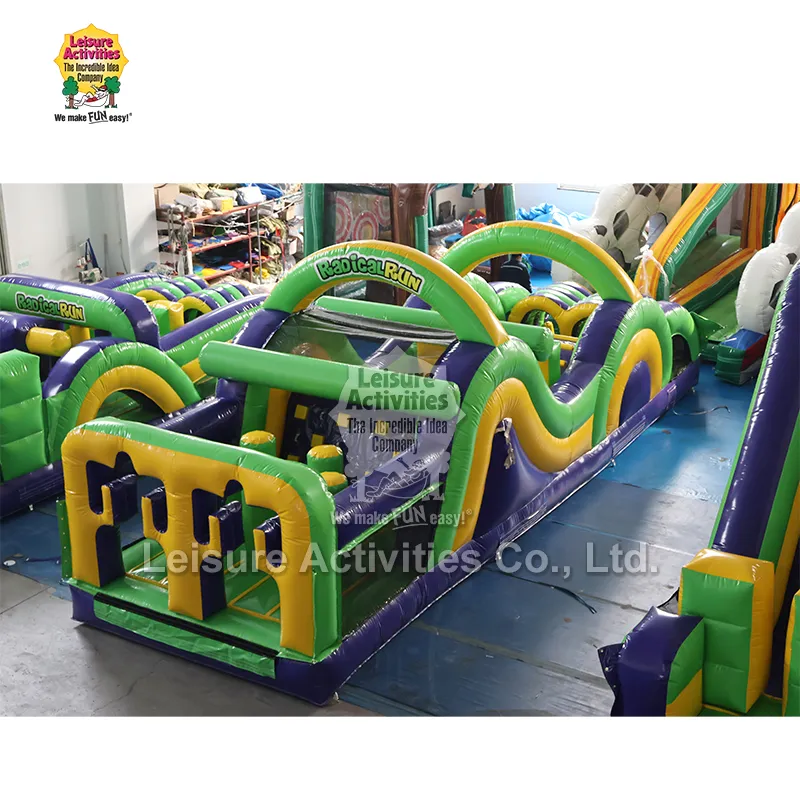 11W Radical Run opblaasbare hindernisbaan