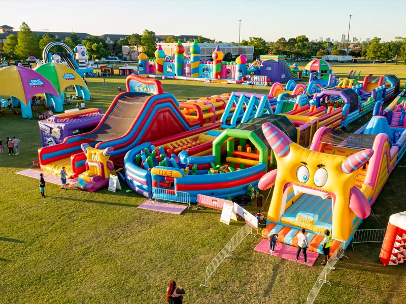 Wat zijn de zeildoekmaterialen voor springkastelen?