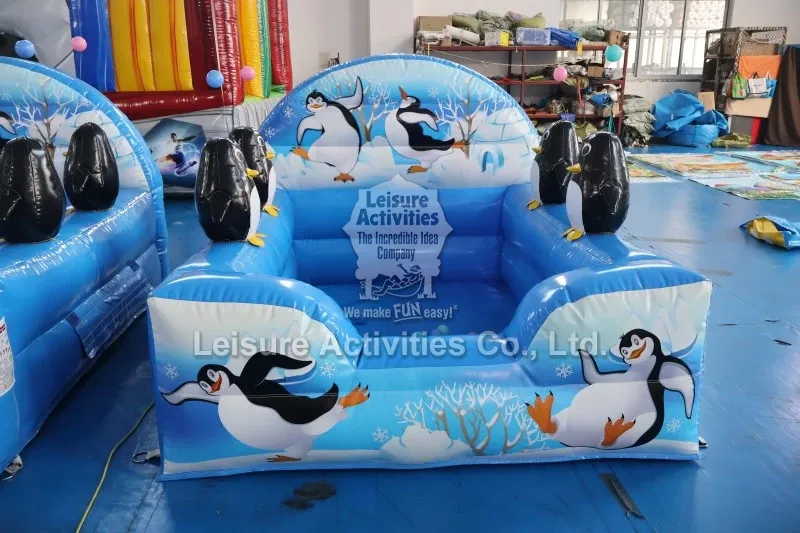 Inflatable Penguin Ball Pool With Air Jugglers