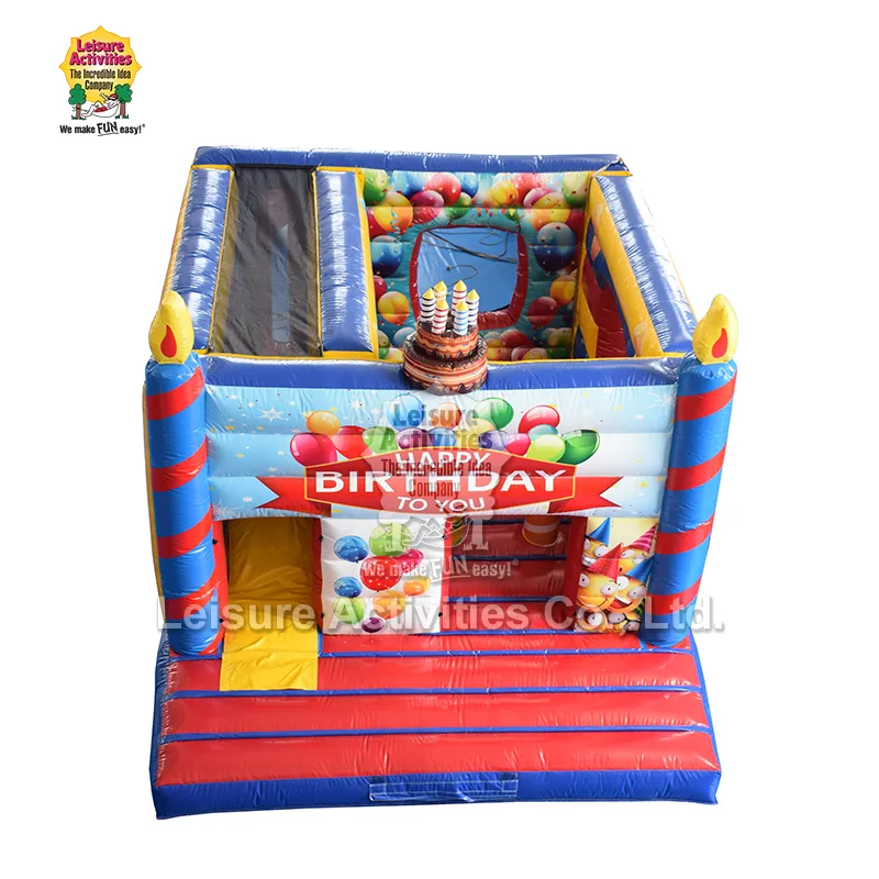 Standaard opblaasbare multiplay springkastelen Happy Birthday